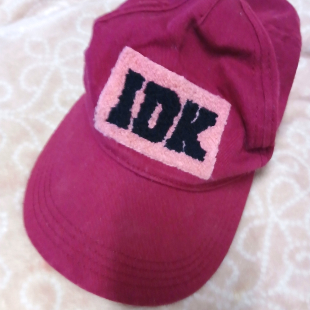 Burgundy "IDK" hat